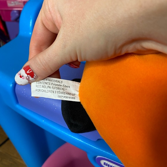 Chocolate waffle plush - Picture 3 of 5